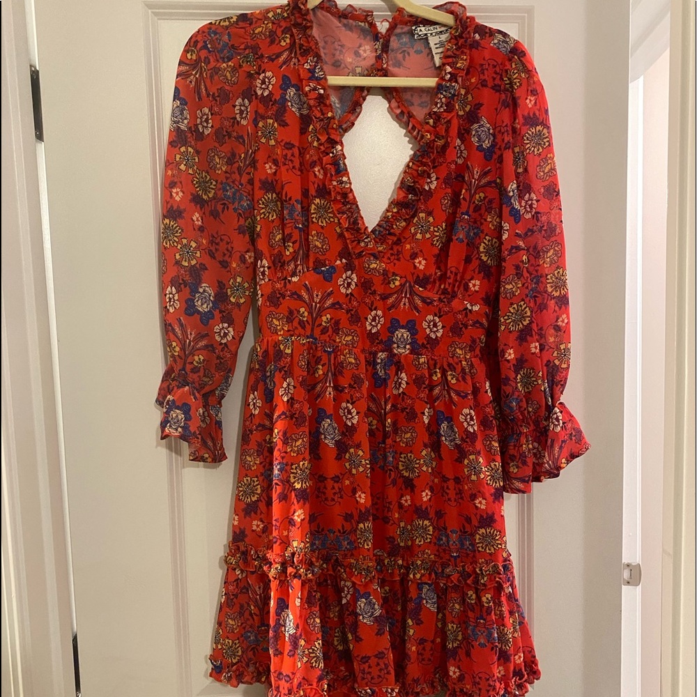 Floral coral backless long-sleeved dress